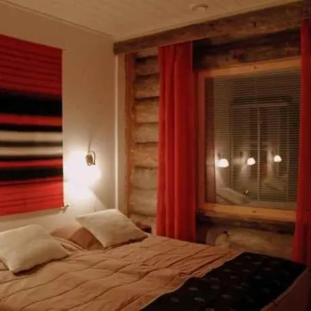 Feriehus Lost Äkäslompolo